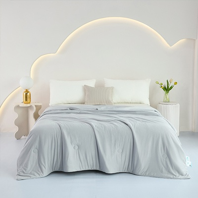 Edredón de verano con refrescante seda y helado