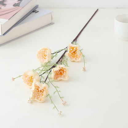 Nie verblassender künstlicher Blumenstrauß