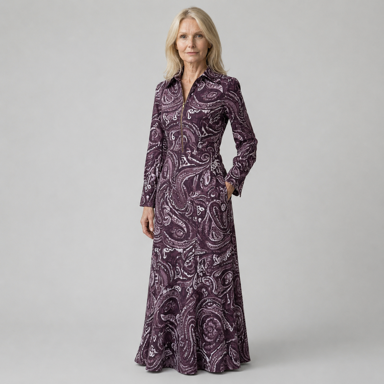 Elegant Vintage Maxi Dress with Paisley Pattern and Zipper