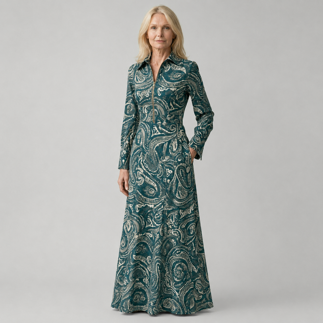 Elegant Vintage Maxi Dress with Paisley Pattern and Zipper