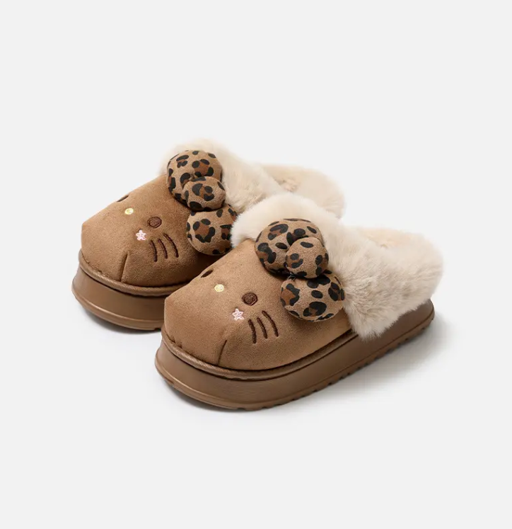 Mäkké chlpaté papuče Hello KT 🐱💖