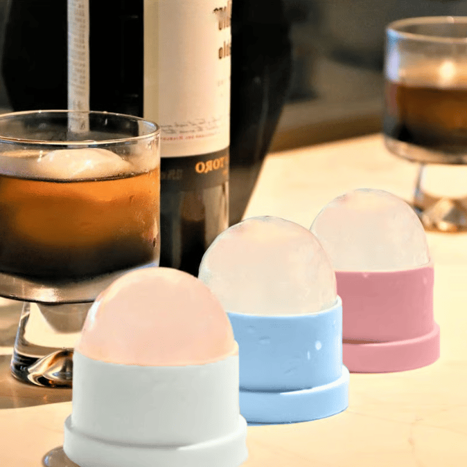 🧊 Forma na ledové koule – pro whisky, koktejly a bourbon 🧉