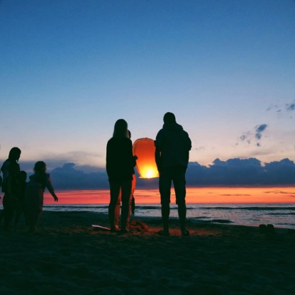 20 White Chinese Paper Sky Lanterns