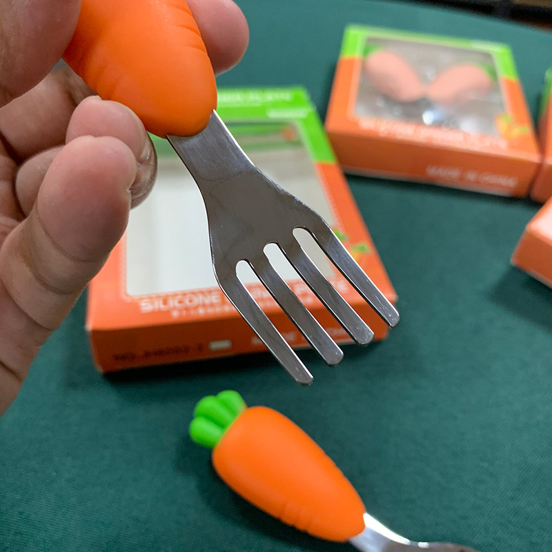 Carrot-Shaped Fork & Spoon