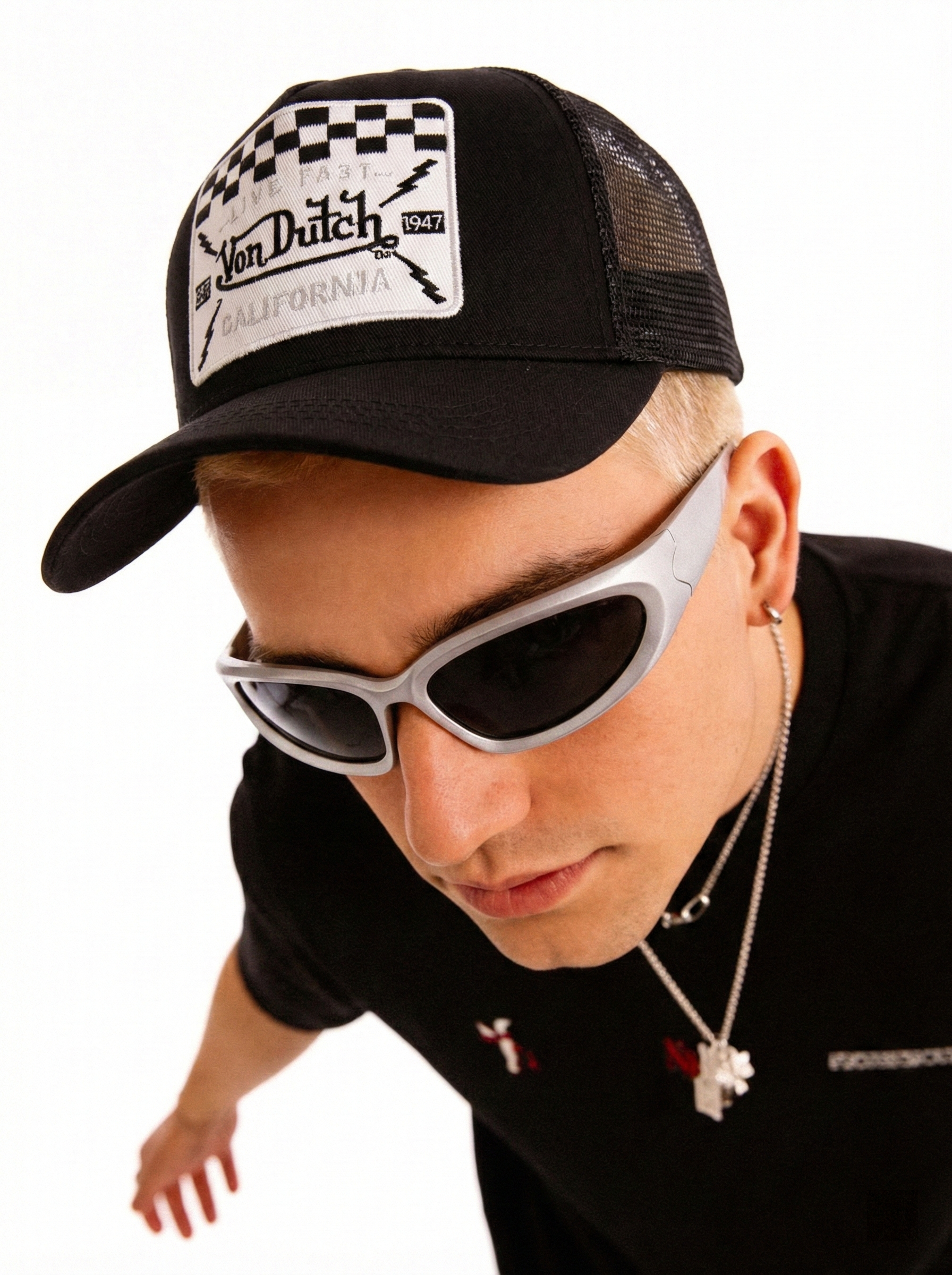 Von Dutch Classic Trucker Hat - Y2K Vintage Style Mesh Snapback Cap for Men & Women-Knotfolks