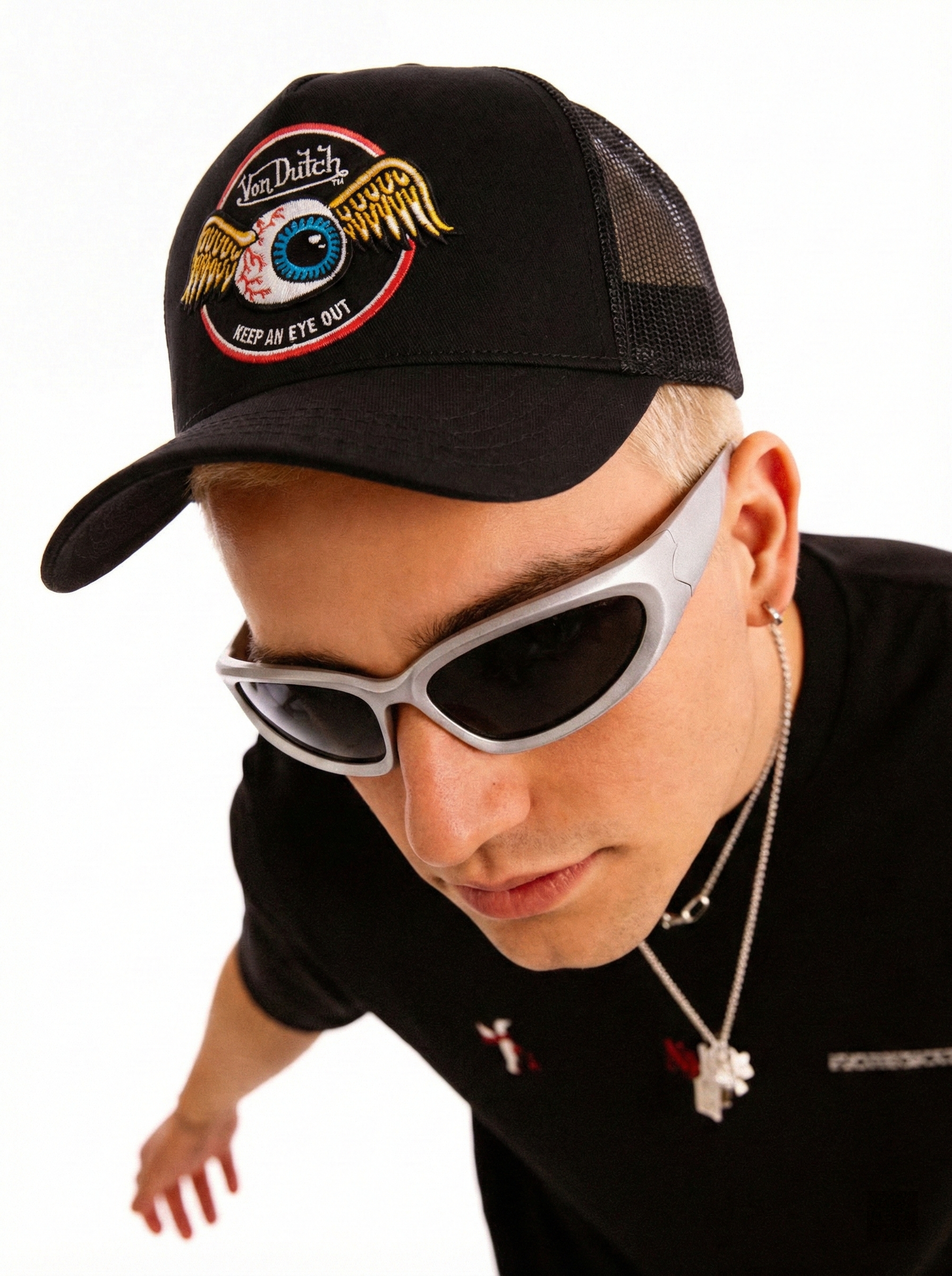 Von Dutch Classic Trucker Hat - Y2K Vintage Style Mesh Snapback Cap for Men & Women-Knotfolks