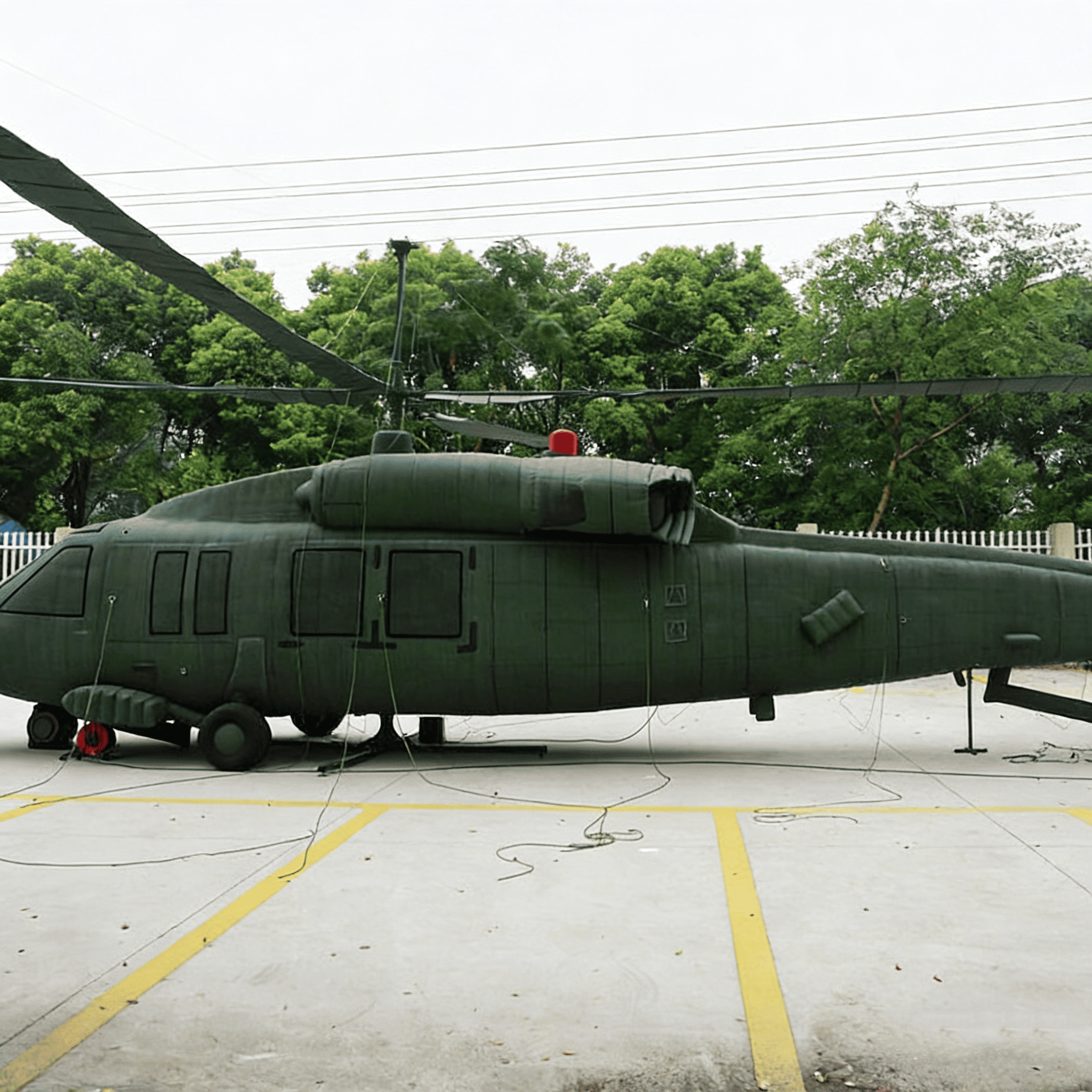 1:1 inflatable model