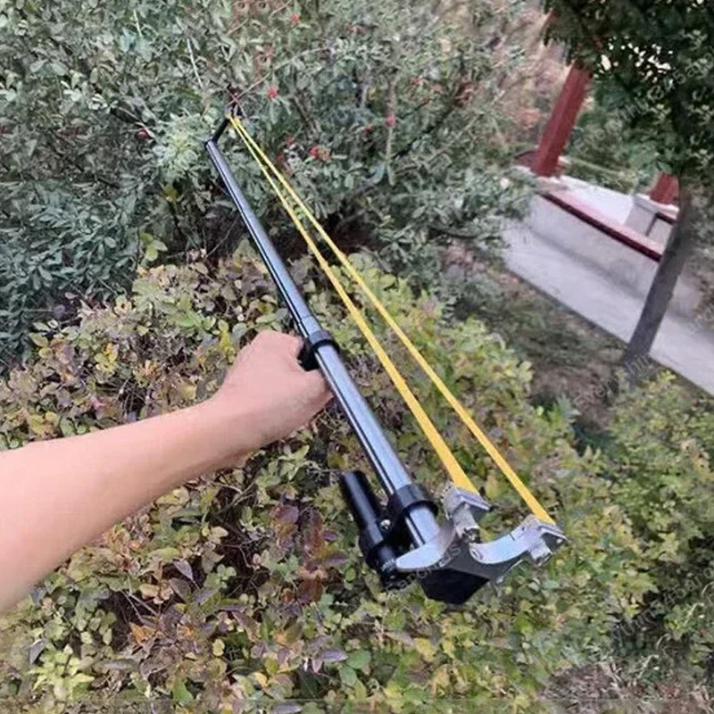 Laser-aimed telescopic slingshot