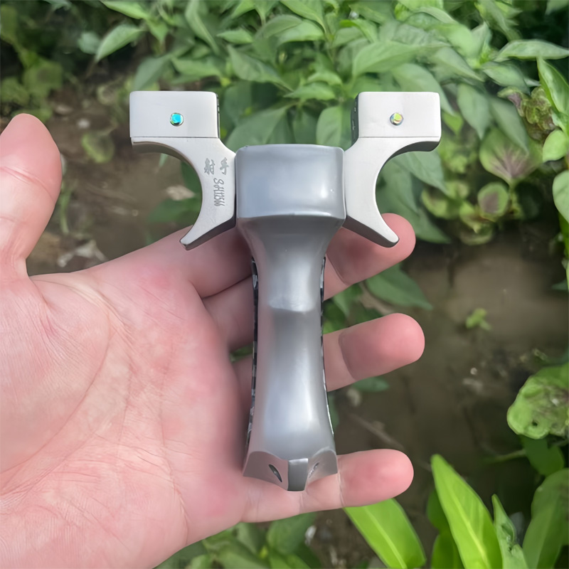 Outdoor upgraded slingshot