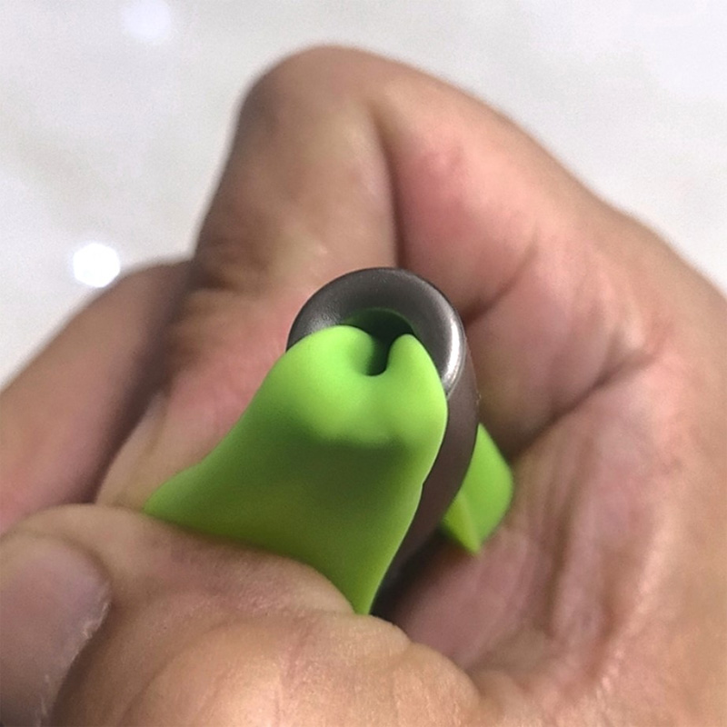 Top-hole type stainless steel slingshot