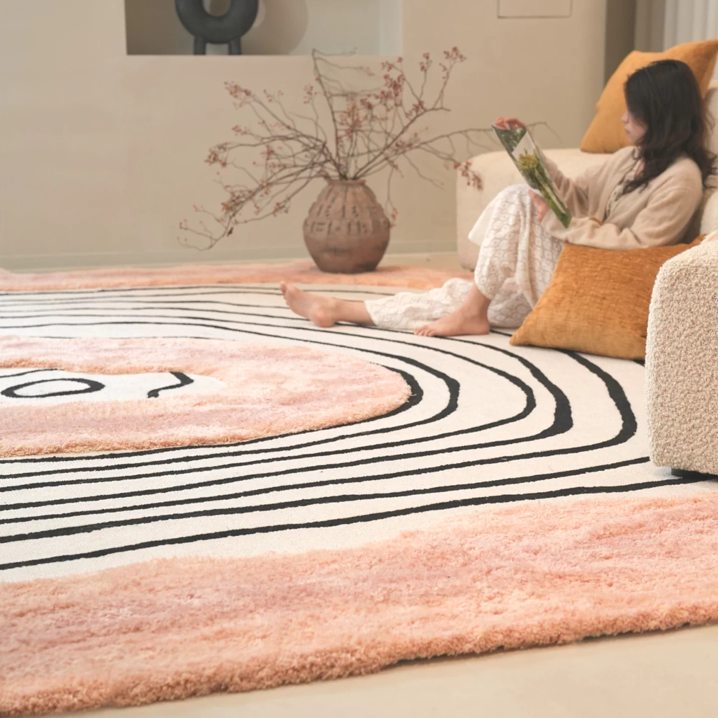 Stain-resistant wool carpet