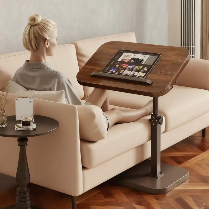 Adjustable angle computer desk