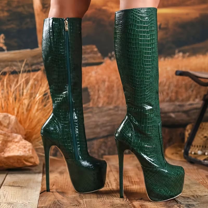 Comfortable Crocodile-Patterned Boots