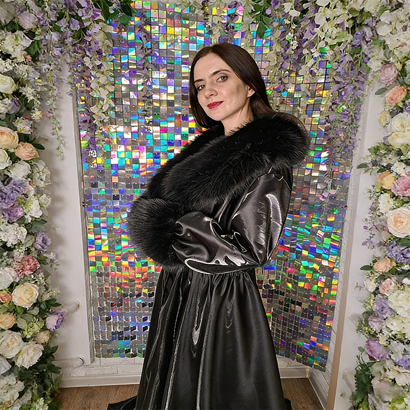 Retro deep V shiny robe