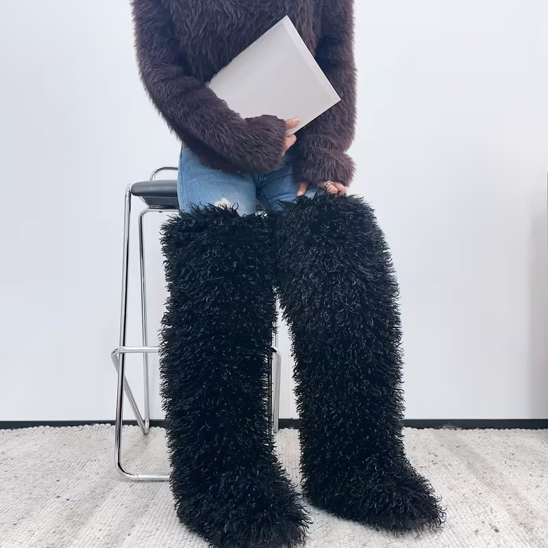 Comfortable curly fur over-the-knee boots
