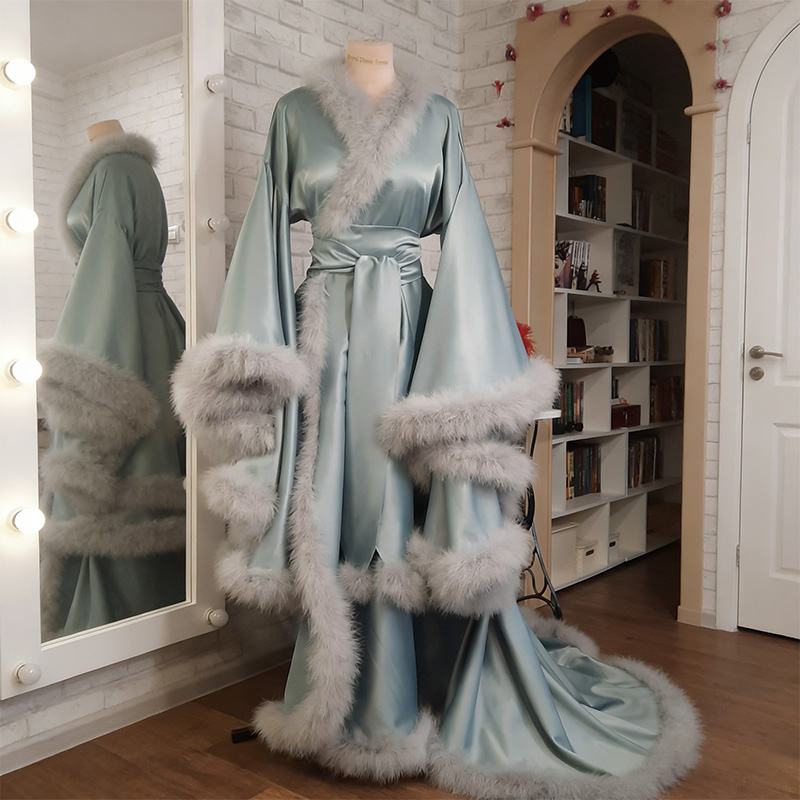 Luminous Purple Fur Robe