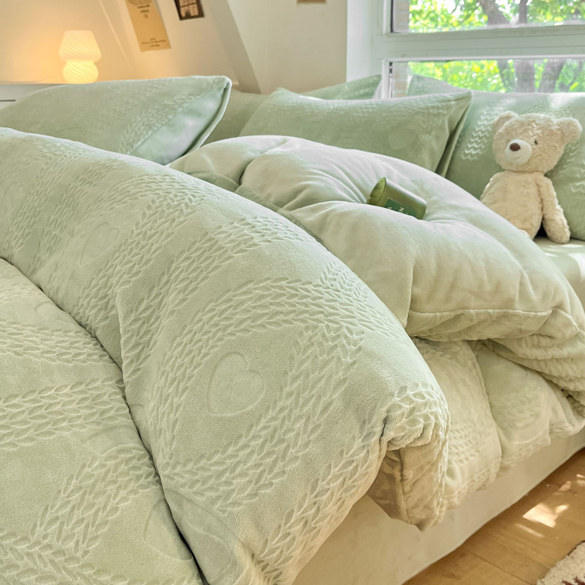 Milk velvet - Winter bedding set (4 pieces)