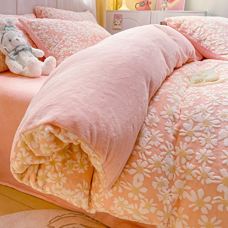 Milk velvet - Winter bedding set (4 pieces)