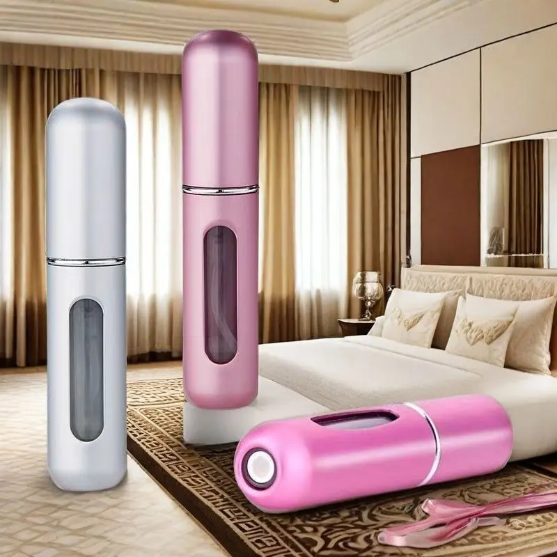 Set of 2 refillable perfume bottles