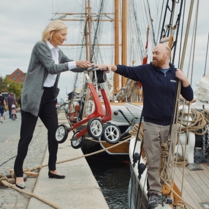 CLEARANCE SALE🎉 Carbon Ultralight Mobility Walker