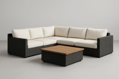 Set divano angolare in polietilene con cuscini in tessuto crema e tavolino in legno massello