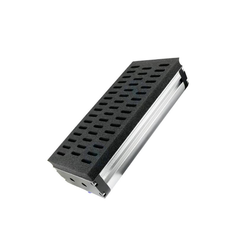 Long vacuum foam gripper with aluminum body and perforated black foam