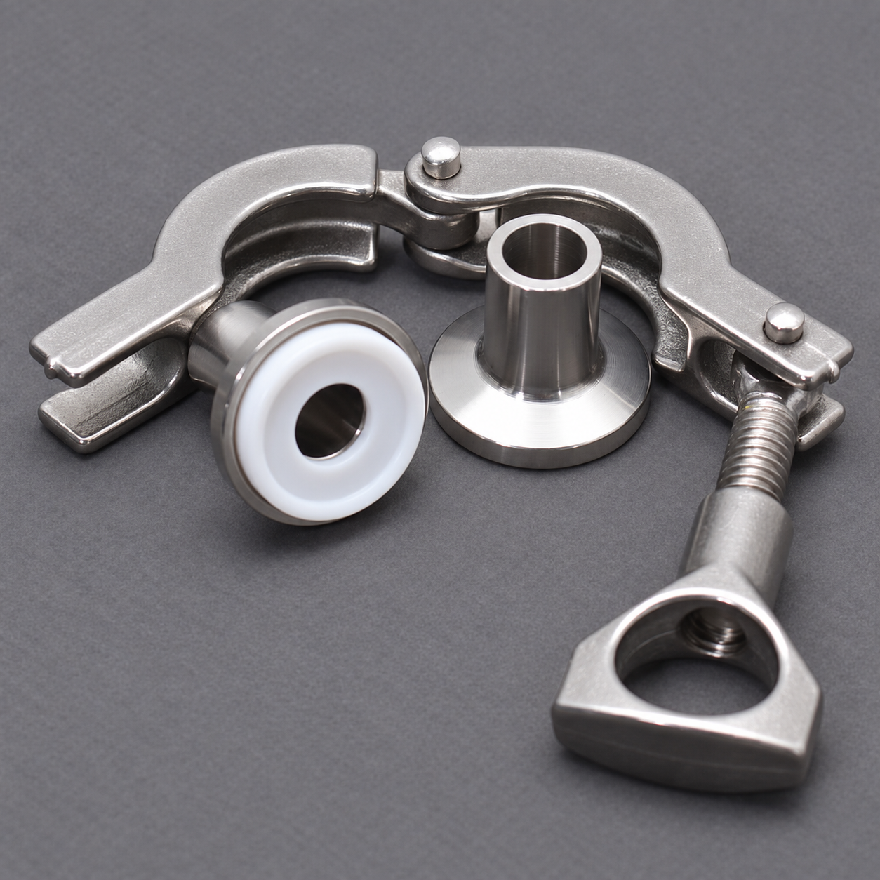 Clamp fitting and gasket application