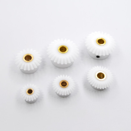 BOLTTE POM Right-Angle Bevel Gears — Module 1/1.5, 20–30 Teeth