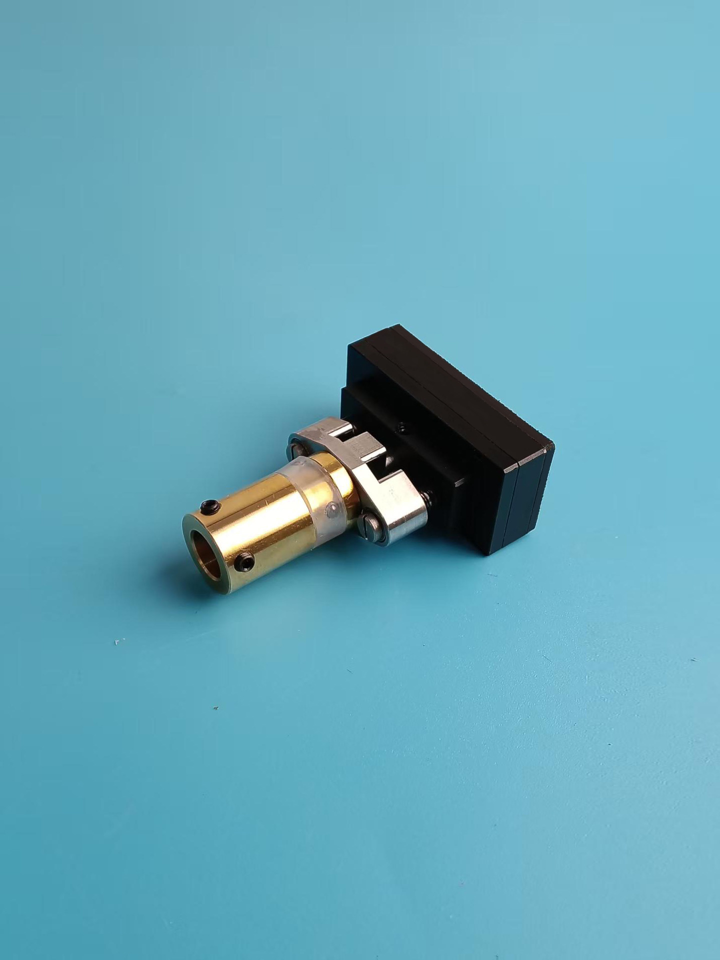 Custom coated vacuum pickup nozzle 1: original product photograph in English