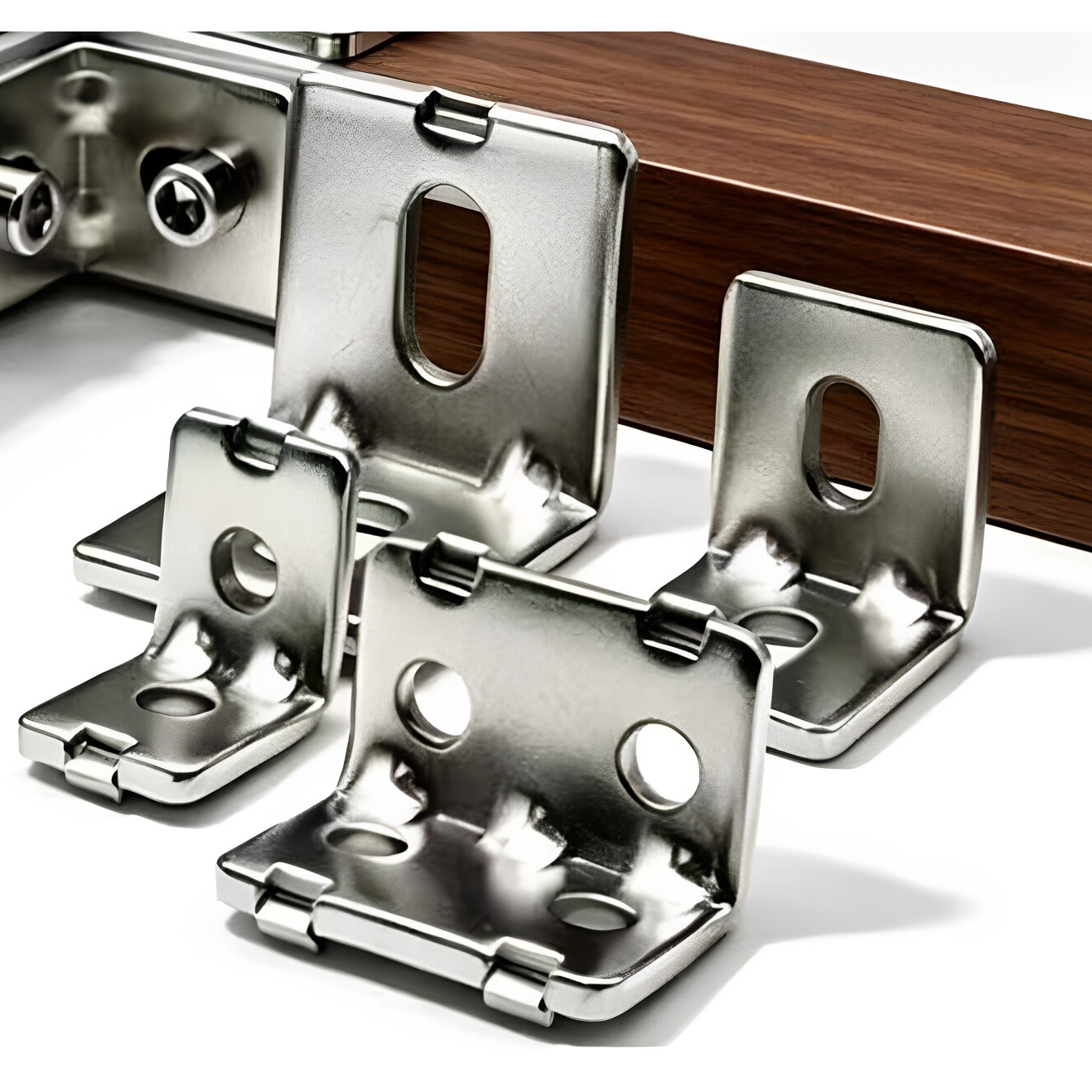 Original steel angle brackets, loose-part overview