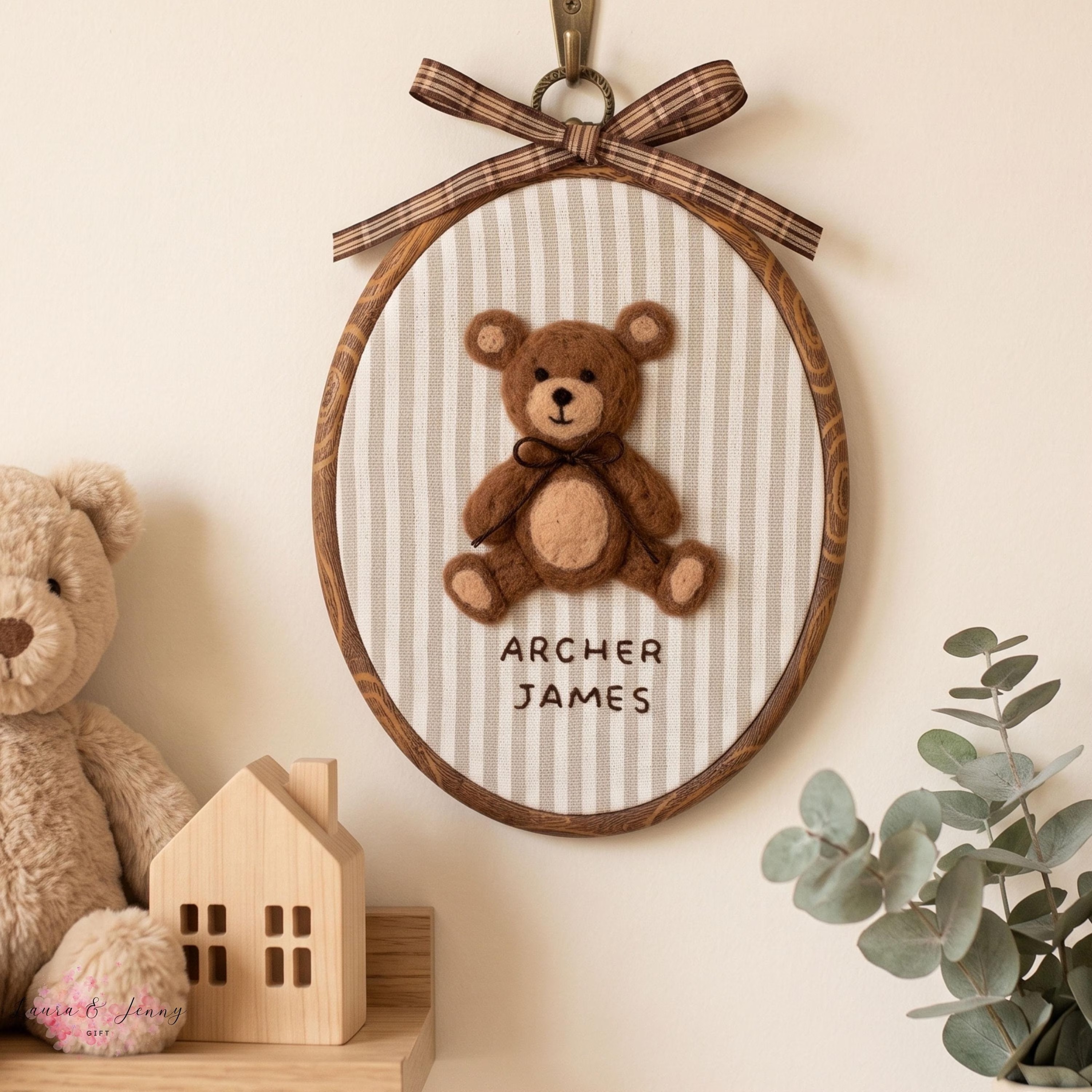 Custom Felt Animal Name Embroidery Hoop