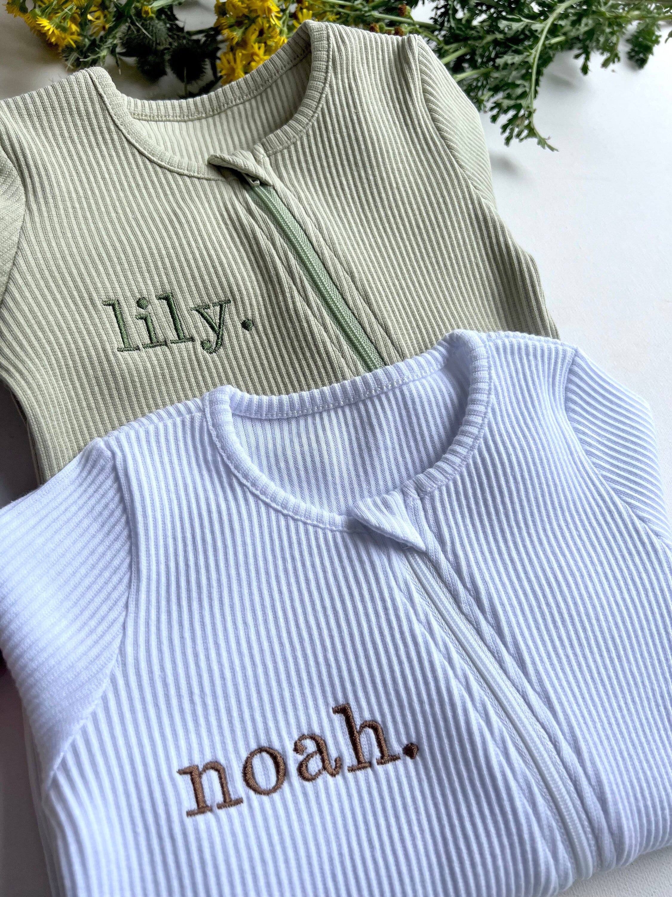 Personalised Gift Baby Zip Romper，Embroidered Baby Grow Newborn Essentials