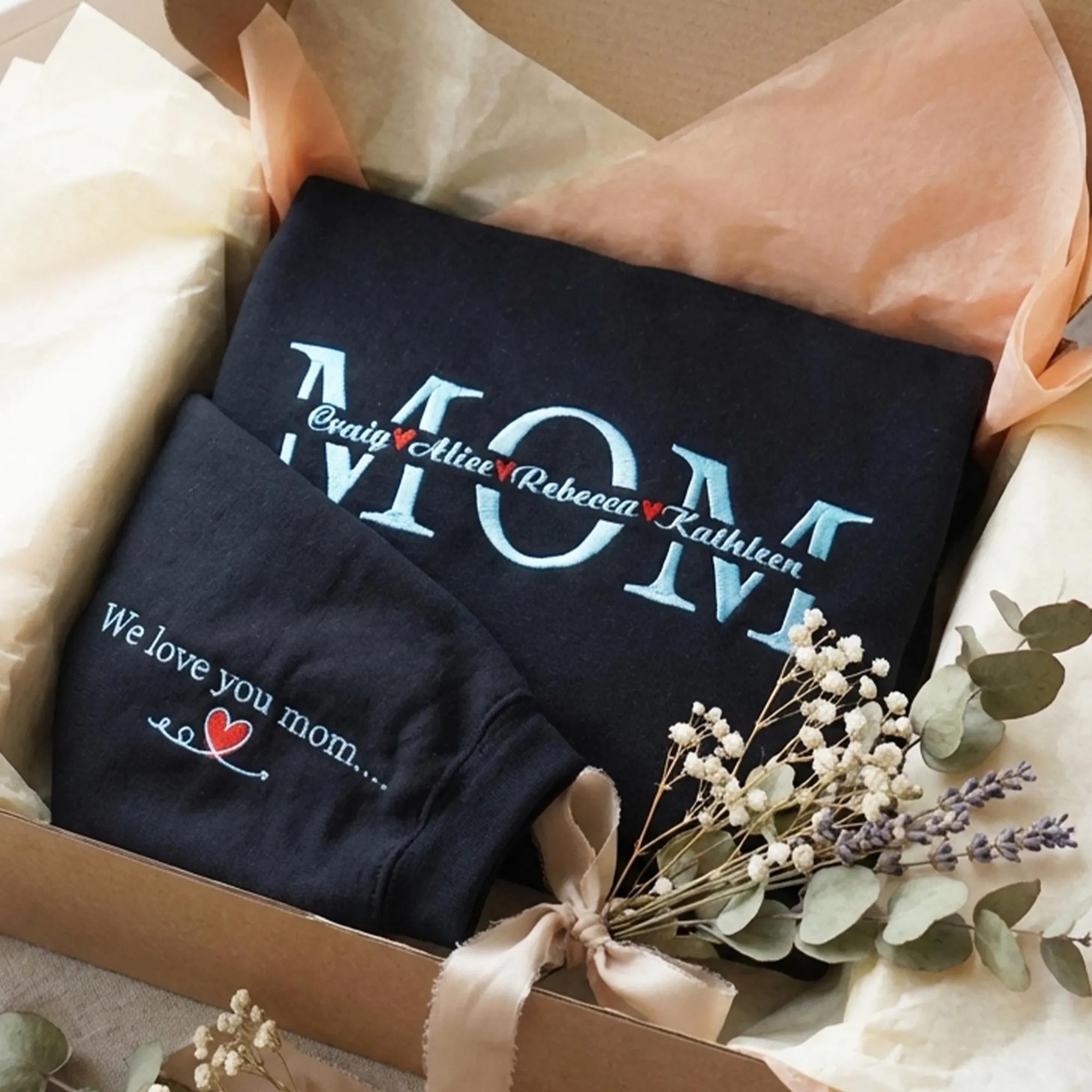 Personalized Mama Crewneck with Kids Names