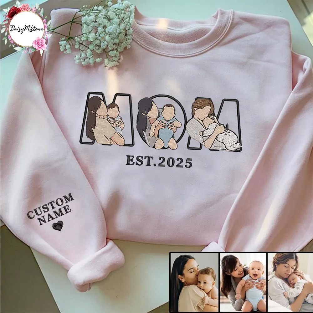 Personalized Mama Portrait Crewneck