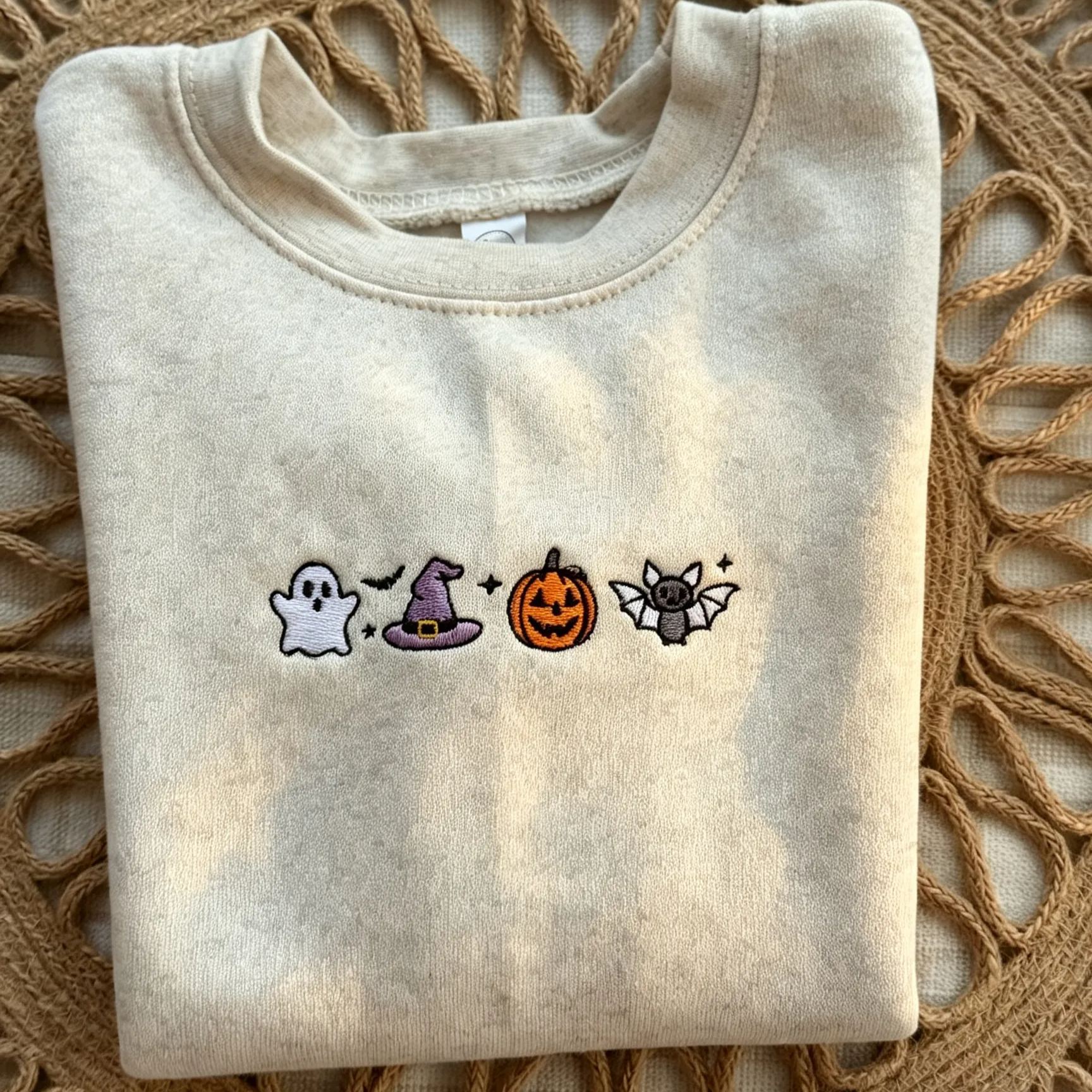 Soft Cotton Halloween Embroidery Crewneck