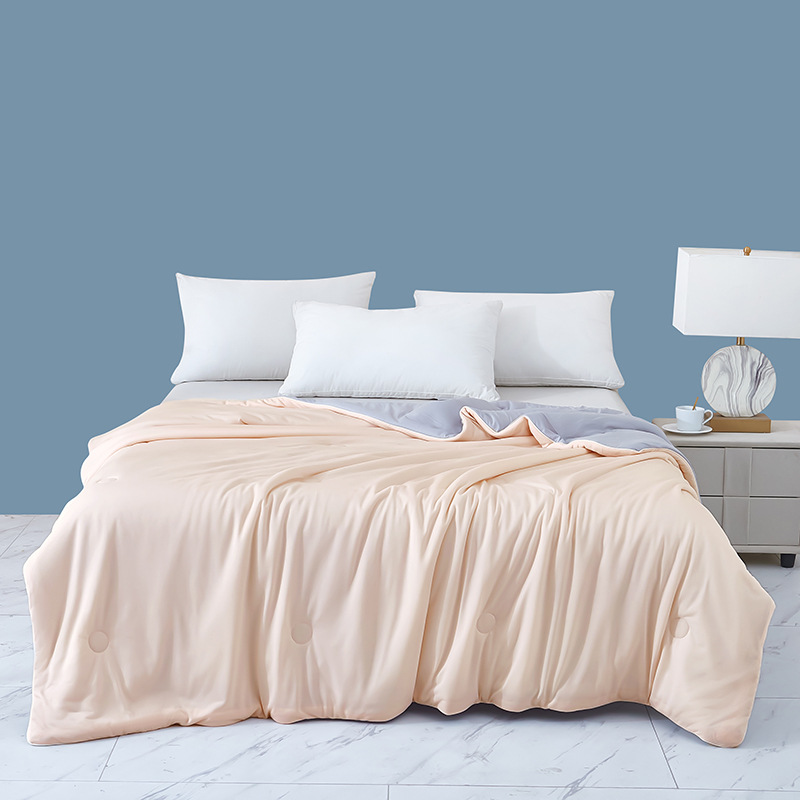 couette climatisée antibactérienne en soie glacée