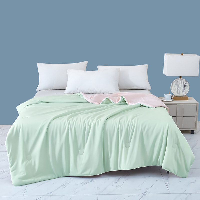 couette climatisée antibactérienne en soie glacée