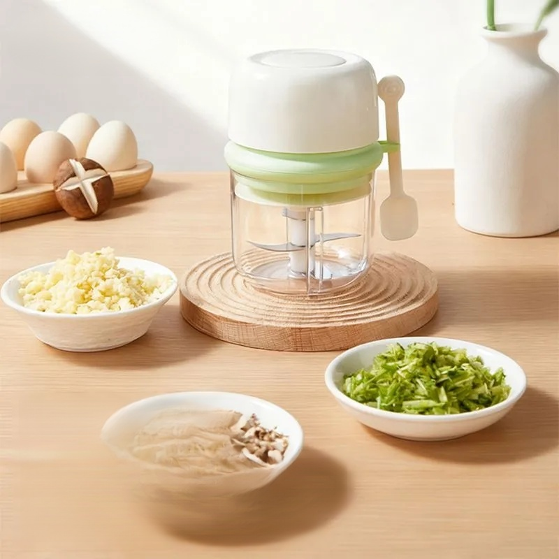 Mini elektryczny rozdrabniacz do czosnku