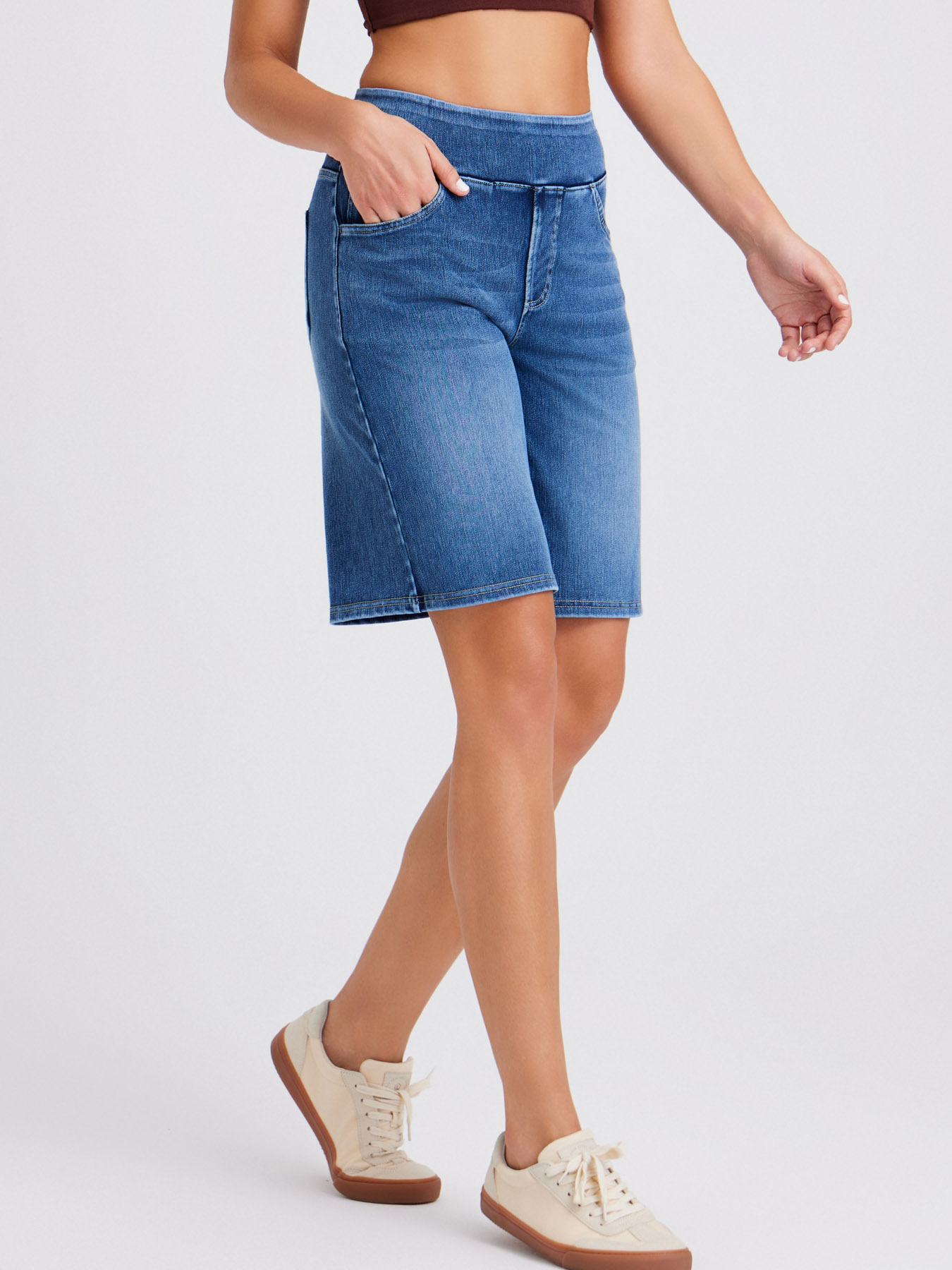 Women Wide Elastic High Waist Bermuda Denim Shorts Functional Pockets Knee Length Casual Walking Shorts
