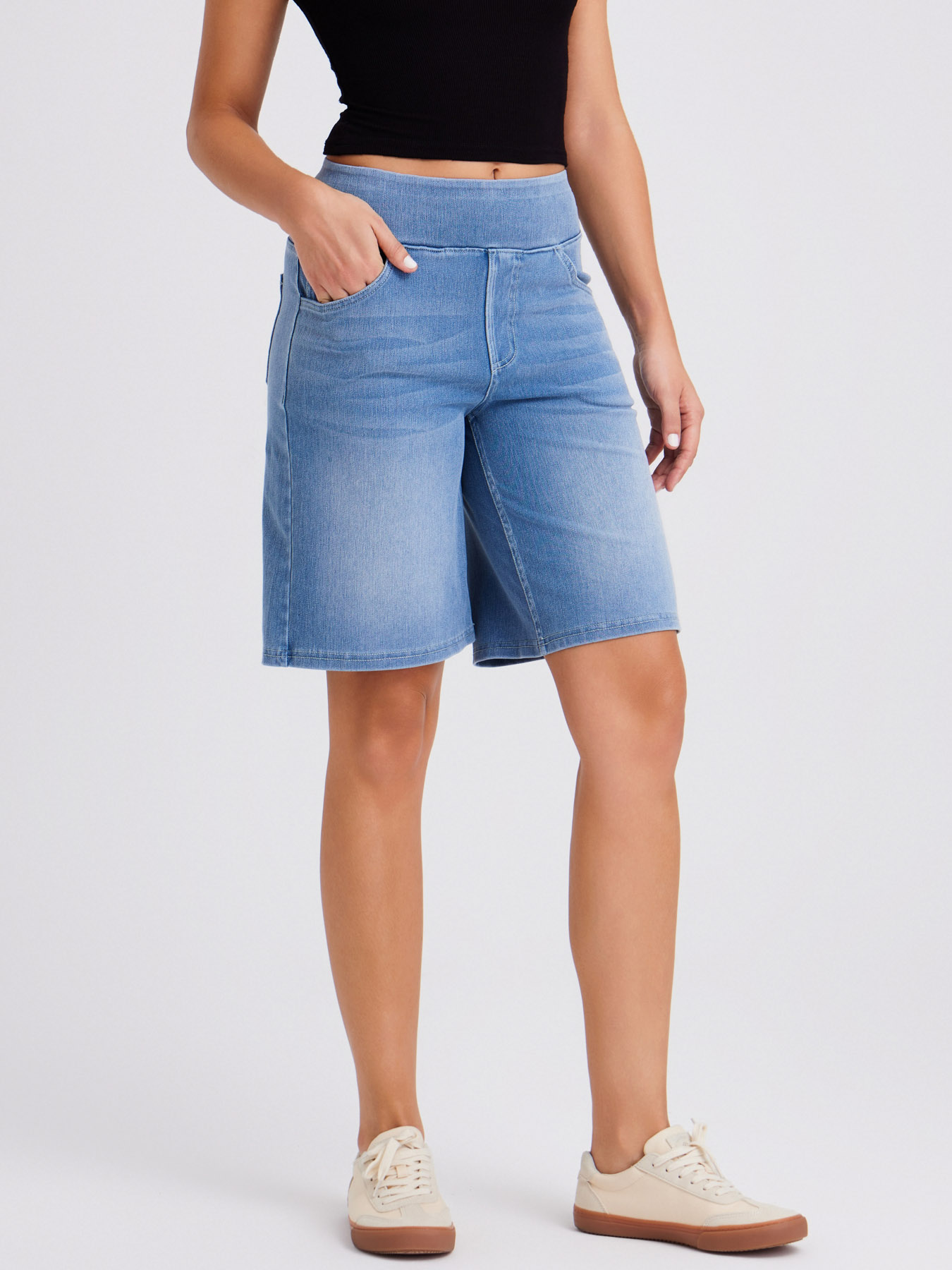 Women Wide Elastic High Waist Bermuda Denim Shorts Functional Pockets Knee Length Casual Walking Shorts