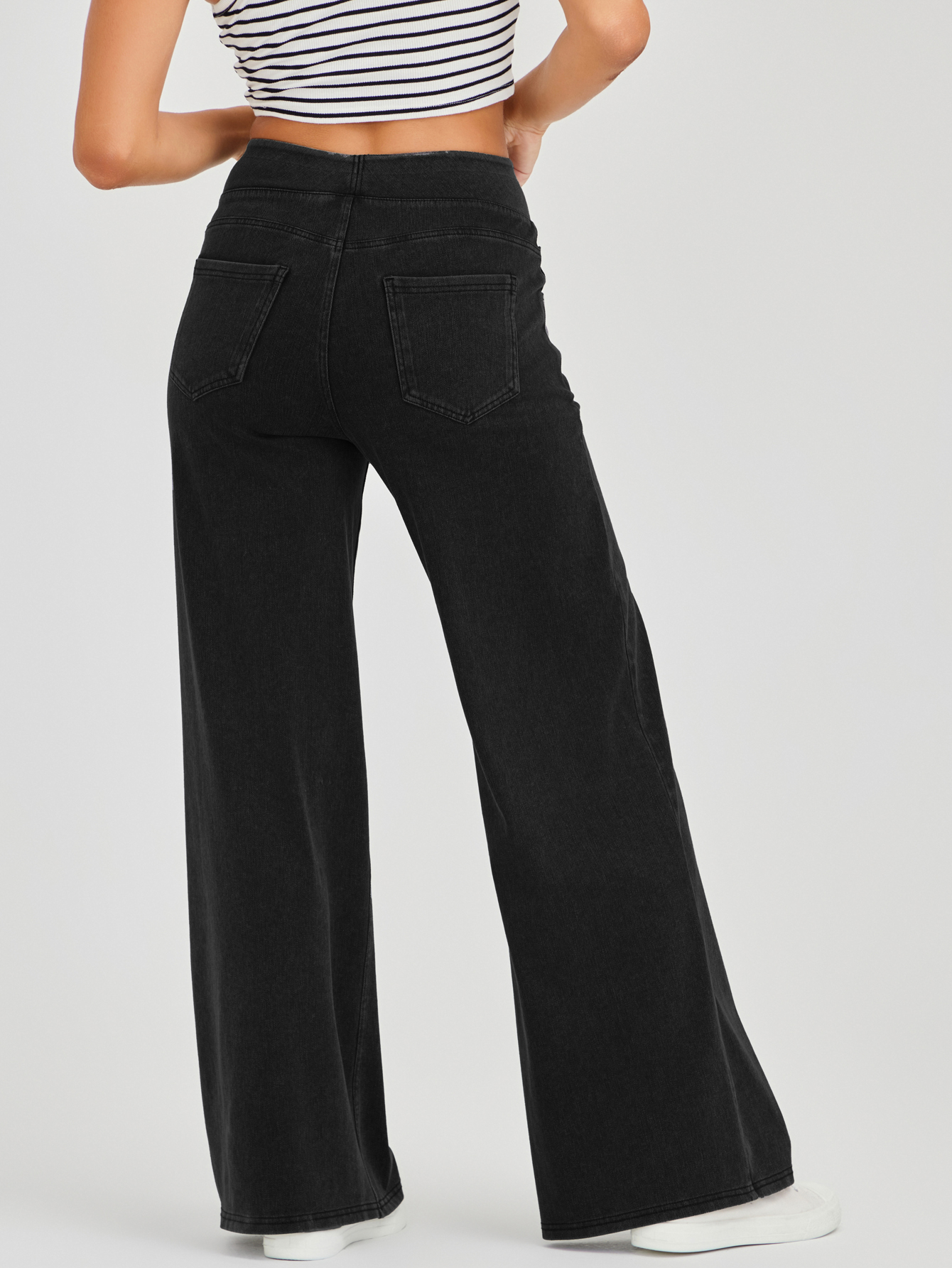 Light Wash High Waist Pull-On Wide Leg Jeans for Women - Stretchy Comfort Denim Pants