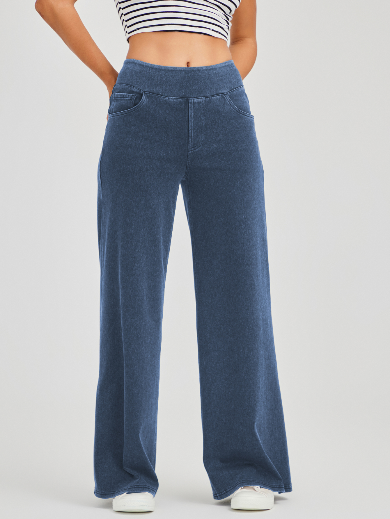 Light Wash High Waist Pull-On Wide Leg Jeans for Women - Stretchy Comfort Denim Pants