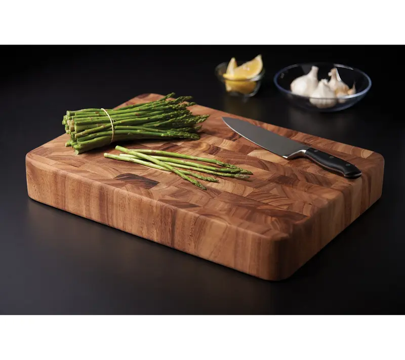 Natural Wood Chopping Board
