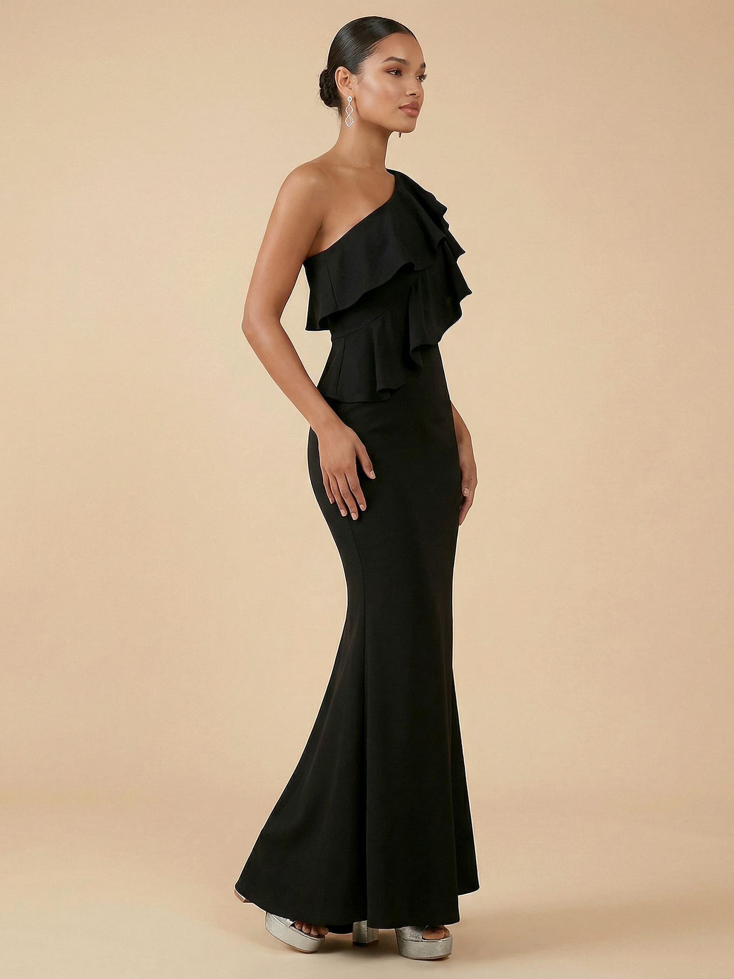 Black One-Shoulder Ruffle Mermaid Gown