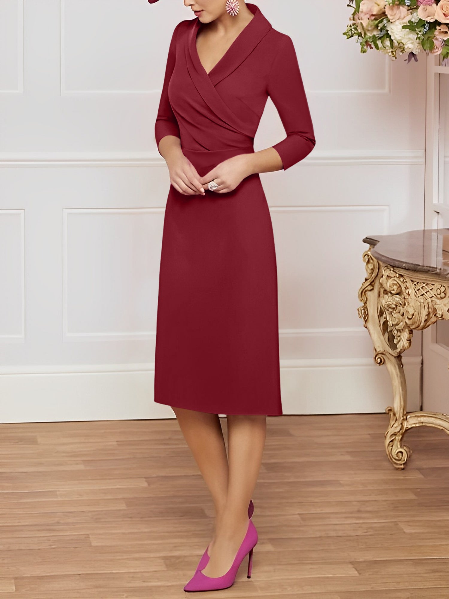Sheath/Column V-Neck Knee-Length Mother of the Bride Dresses