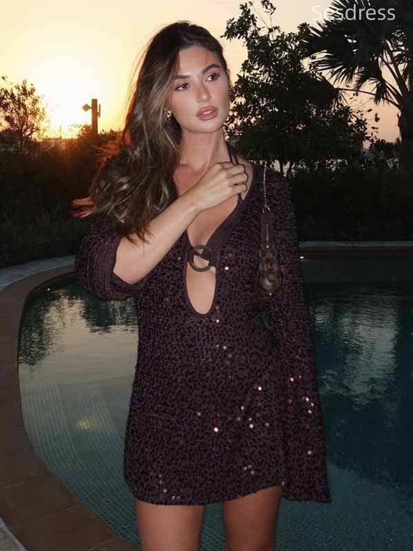 Gorgeous Long Sleeves V-neck Bodycon Short Mini Dress Homecoming Dress