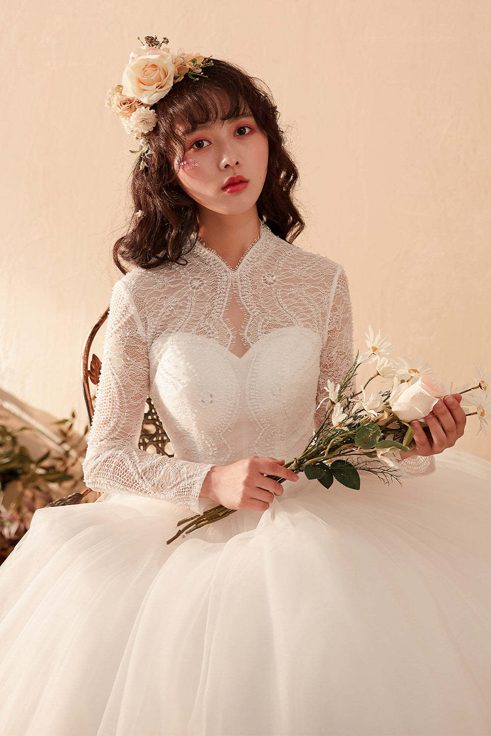 Timeless Graceful High-Neck Lace Bridal Gown with Long Sleeves