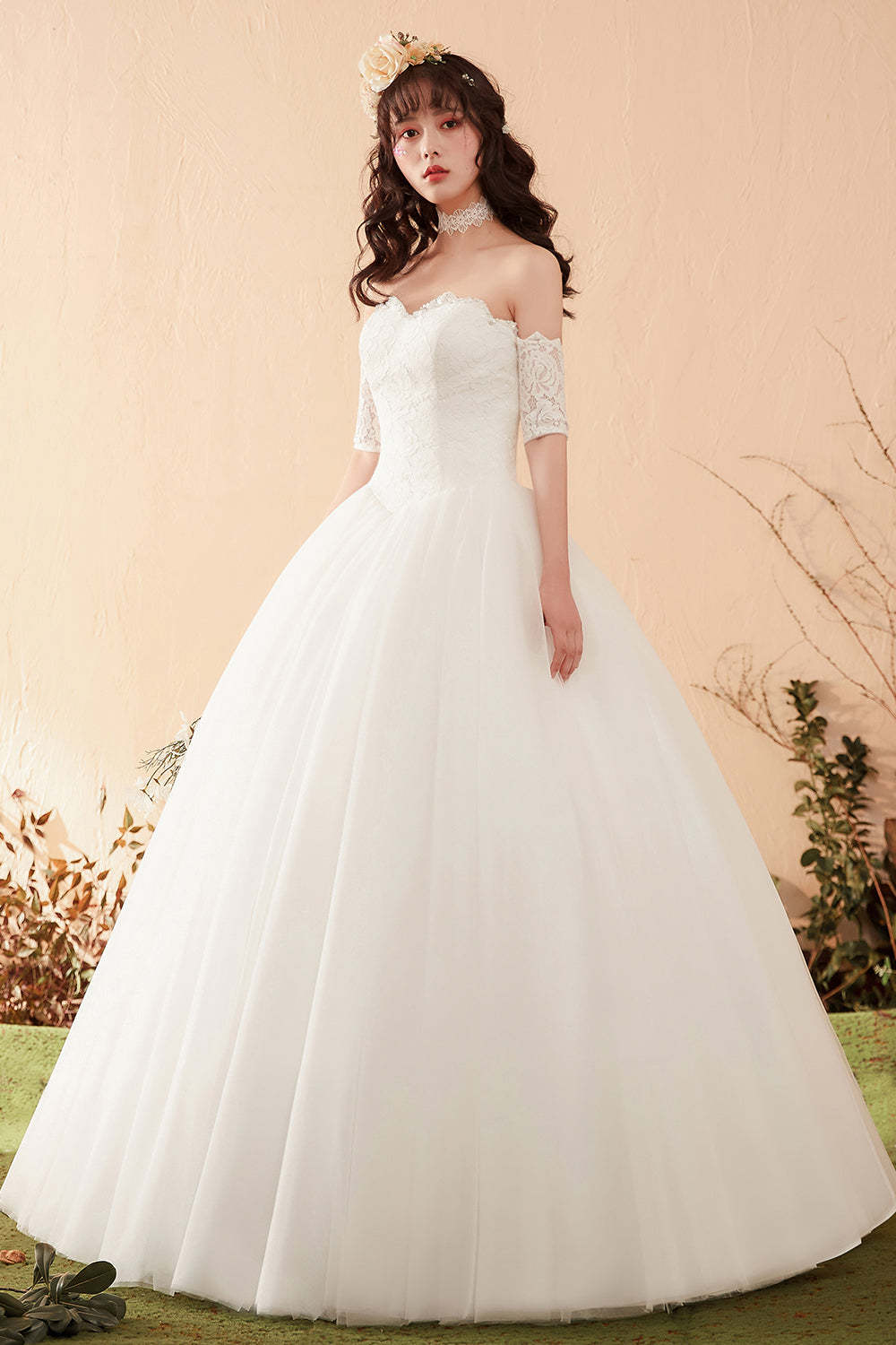 Romantic Lace Embroidered Strapless Princess Wedding Dress