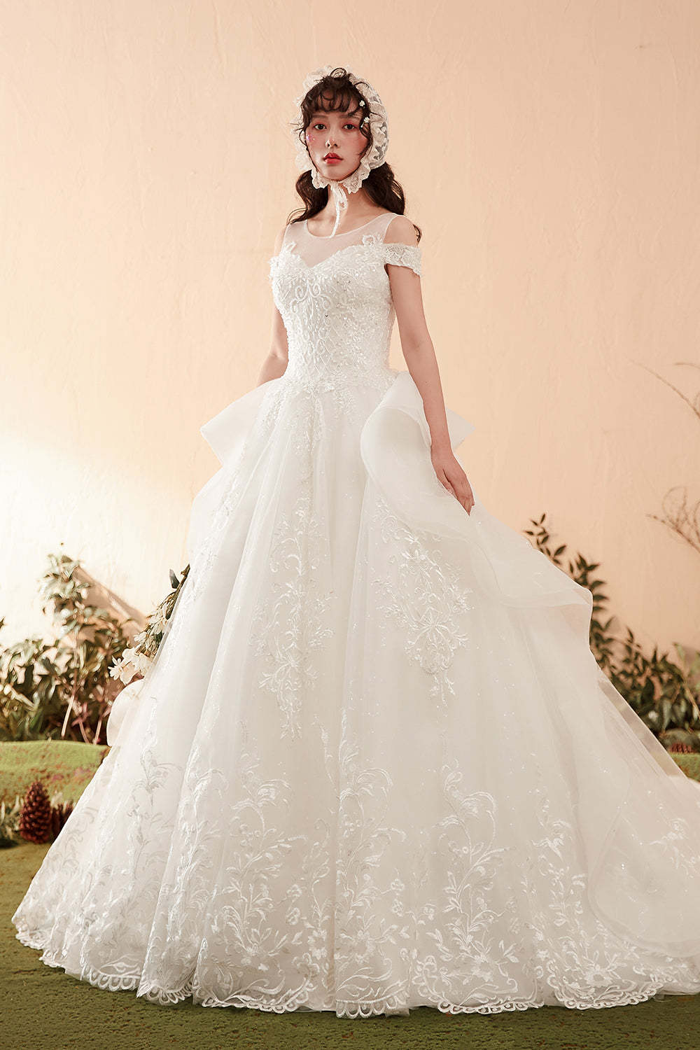 Elegant Off-Shoulder A-Line Wedding Gown with Lace Embroidery