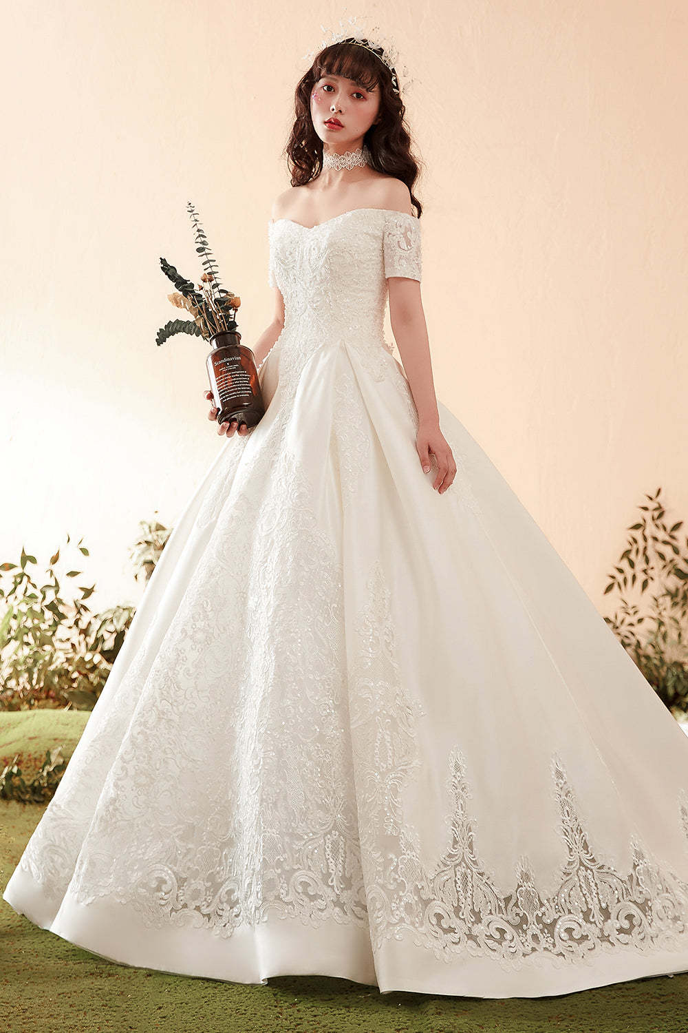 Luxurious Off-Shoulder Satin Ball Gown Wedding Dress with Exquisite Lace Appliques